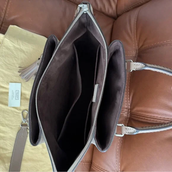 Louis Vuitton Galet Mahina Leather Haumea Bag - Picture 9 of 13